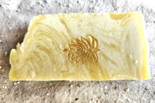 Laden Sie das Bild in den Galerie-Viewer, Arganöl neu