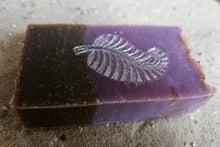 Laden Sie das Bild in den Galerie-Viewer, Zeder