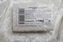 Laden Sie das Bild in den Galerie-Viewer, Haarwaschseife Schafmilch und Lanolin