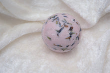 Laden Sie das Bild in den Galerie-Viewer, Badetrüffel Lavendel