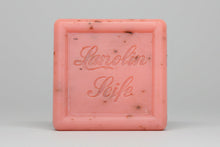 Laden Sie das Bild in den Galerie-Viewer, Lanolinseife Englische Rose