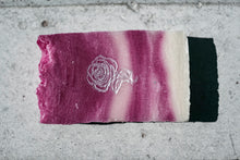 Laden Sie das Bild in den Galerie-Viewer, Rosenfreund