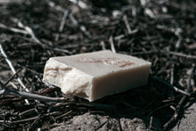 Laden Sie das Bild in den Galerie-Viewer, Cleo