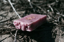 Laden Sie das Bild in den Galerie-Viewer, Hagebuttenröschen