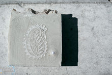 Laden Sie das Bild in den Galerie-Viewer, Perlchen