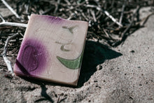 Laden Sie das Bild in den Galerie-Viewer, Hannas Gartenglück