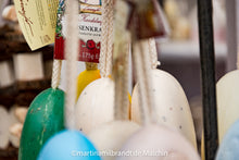 Laden Sie das Bild in den Galerie-Viewer, Kordelseife Kornblume Himmelblau