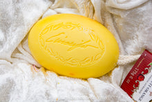 Laden Sie das Bild in den Galerie-Viewer, Kordelseife Graipefriut Orange