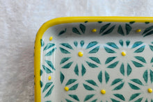 Laden Sie das Bild in den Galerie-Viewer, Seifenschale, Retro gemustert
