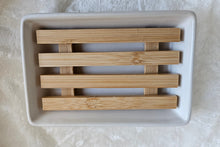 Laden Sie das Bild in den Galerie-Viewer, Seifenschale mit Bambuseinlage, rechteckig
