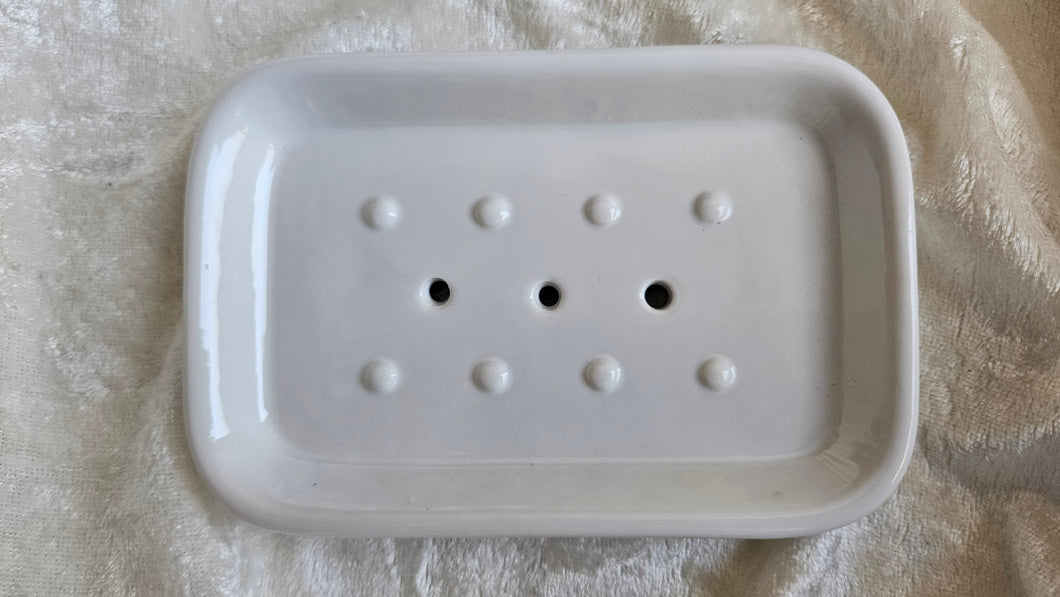 Seifenschale, weiß mit Noppen