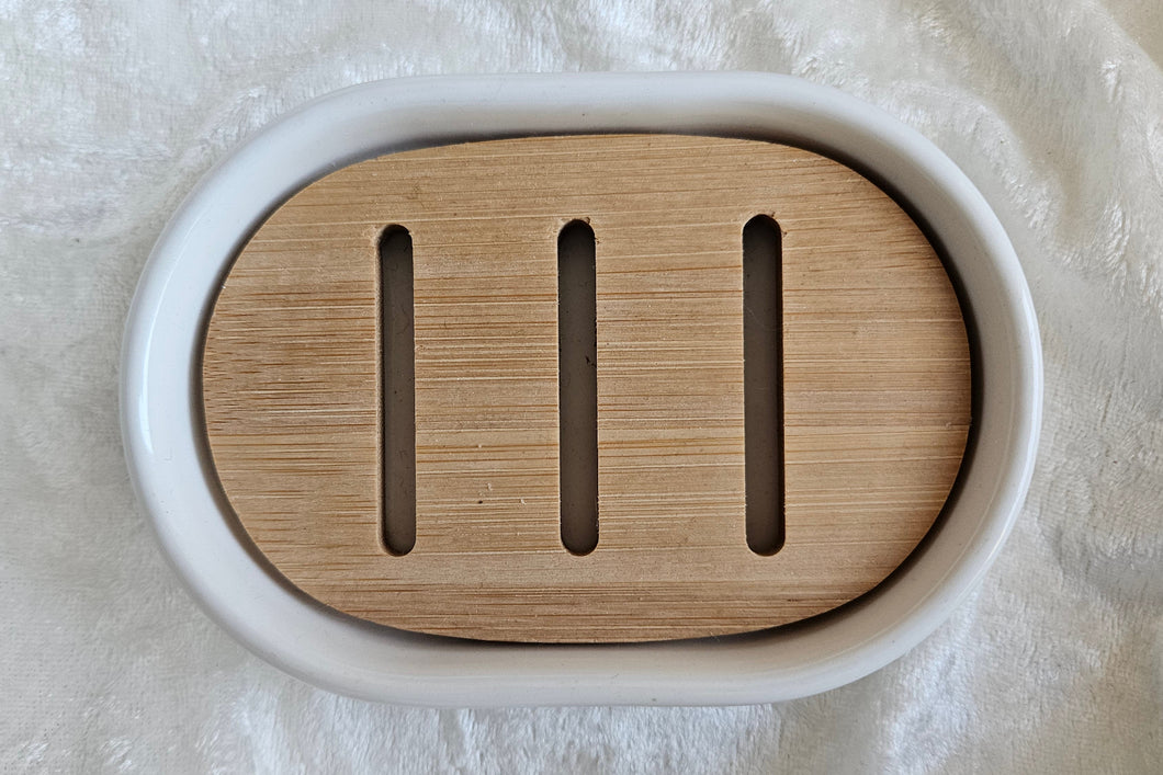 Seifenschale mit Bambuseinlage, oval