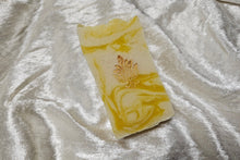 Laden Sie das Bild in den Galerie-Viewer, Arganöl neu
