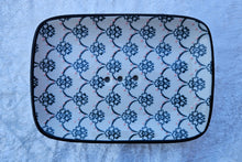 Laden Sie das Bild in den Galerie-Viewer, Seifenschale, blumig grauer Rand
