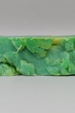 Laden Sie das Bild in den Galerie-Viewer, Aloe
