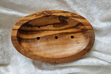 Laden Sie das Bild in den Galerie-Viewer, Olivenholz mittel
