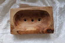 Laden Sie das Bild in den Galerie-Viewer, Olivenholz Eckig
