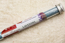 Laden Sie das Bild in den Galerie-Viewer, Feines Milchbad Lavendel
